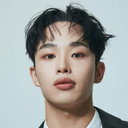 정호균 als Shin Ye-beom