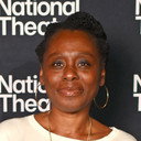 Natasha Gordon als Pearl