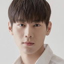 Lee Sang als Yoon Sang-yi