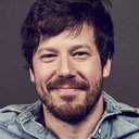 John Gallagher Jr. als Perry