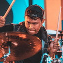 Bintang Aditya als Kenzie Putra
