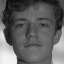 Eddie Axberg als Robert