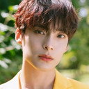 Park Jun-hee als Self - Contestant