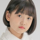 양소희 als So-hee (segment "Naturally")