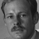 Alexander Waechter als Miguel