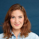 Caitlin Schneiderhan als Self - Writer