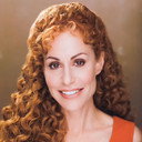 Margery Lowe als Beatrice