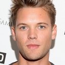 Cameron Jebo als Smith