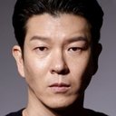 Kim Joon Bum als Fighter