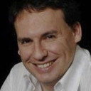 Alex Galvin als Dr. Thomsen