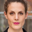 Barbara Lanz als Alma