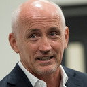 Barry McGuigan als Self