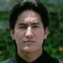 Charles Shen als Ling Ling Kung