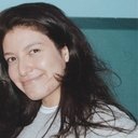 Hannia Fomperosa als Carolina Fernández
