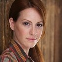 Michelle Bernard als Cinnamon