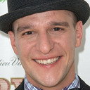 Ryan Kasprzak als Mr. Jackson / Ensemble