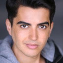 David Quintero als Neighbor Arturo