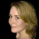 Mara van Vlijmen als Professor Sluijters