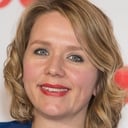 Kerry Godliman als 'Bear and Swan' Landlady