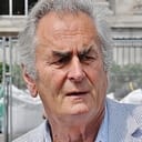 Paul Chapman als Ken Harrington