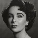 Elizabeth Taylor als Self (archive footage)