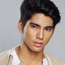 Adrian Dionisio als Zeyn/Art