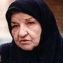 Parvin Solaymani als Khosrow's Grand Grand Mother
