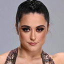 Aoife Cusack als Lyra Valkyria