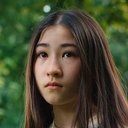 Lill Berteloot als Yuna