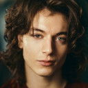 Michael Ayala-Cole als Teddy Boy (uncredited)