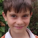 Solan Machado-Graner als Victor