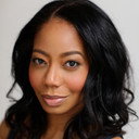 La Rivers als Beautiful Woman (uncredited)