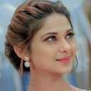 Jennifer Winget als Diya's Friend