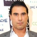 Eduardo Yáñez als Bodyguard 2A