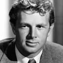 Sterling Hayden als King Zharko Stepanowicz