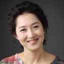 정경순 als Yoo Joon's mother