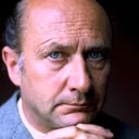 Donald Pleasence als Dr. Absalon