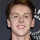 Jacob Bertrand als Blithe Hollow Townperson (voice)