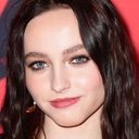Madison Wolfe als Janet Hodgson