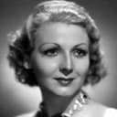 Dorothy Page als Yvonne / Toots Malloy
