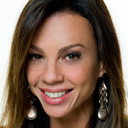 Carla Marins als Tiatira Abdul (Titi)
