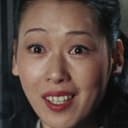 Ryōko Mizuki als Beauty Salon Customer
