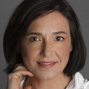 Anabela Brígida als Alice