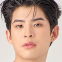 ภาคิน คุณาอนุวิทย์ als Self - Host