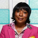 Lorna Laidlaw als Self