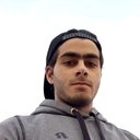 Yassin AL-Naimi als Farm's Guard