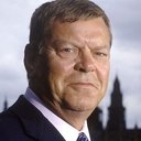 Warren Clarke als Bill Molloy