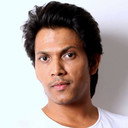 Sooraj Harris als Mr. Y