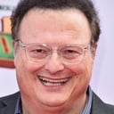 Wayne Knight als Mr. Hodges (voice)