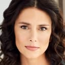 Melissa Ponzio als Archer's Wife